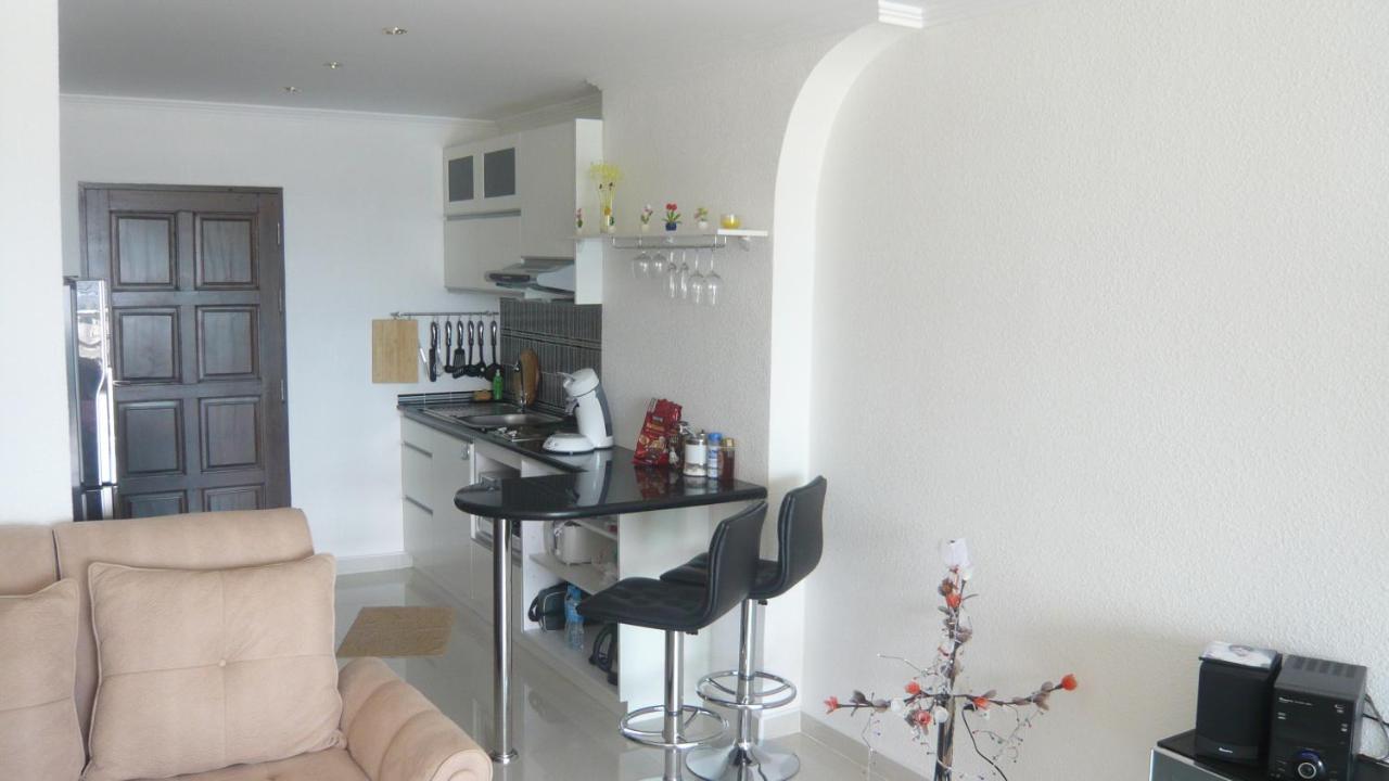 Apartament Joy Shop At View Talay 6 Pattaya Zewnętrze zdjęcie