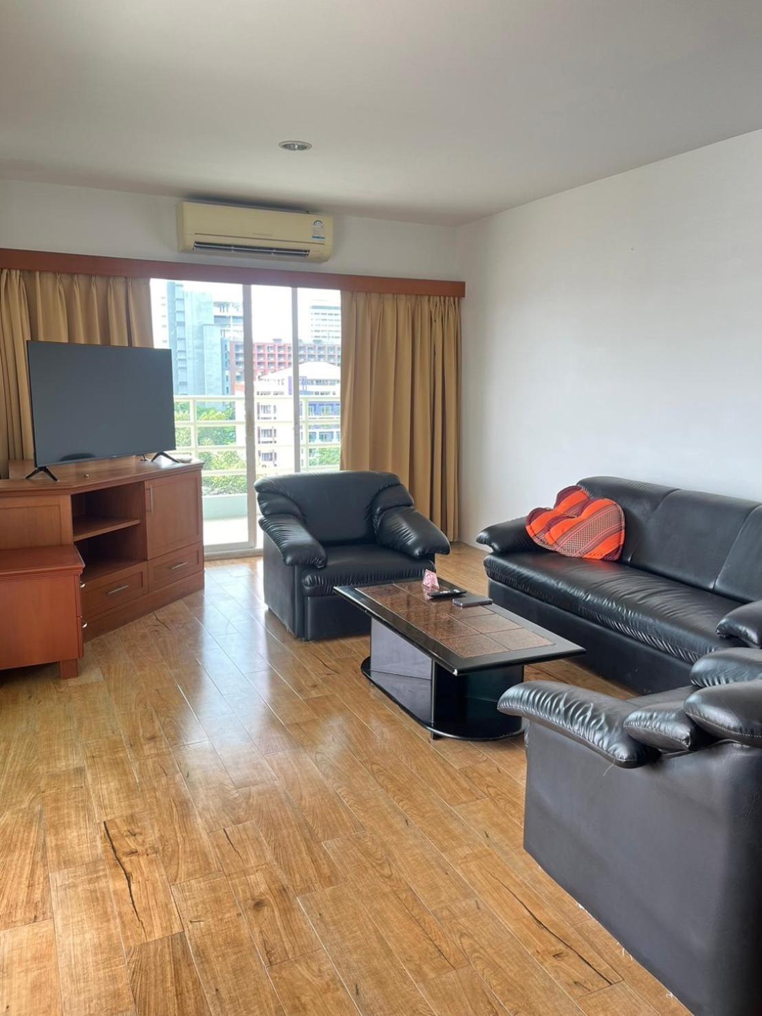 Apartament Joy Shop At View Talay 6 Pattaya Zewnętrze zdjęcie