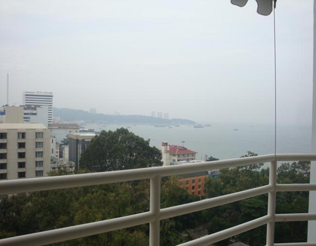 Apartament Joy Shop At View Talay 6 Pattaya Zewnętrze zdjęcie